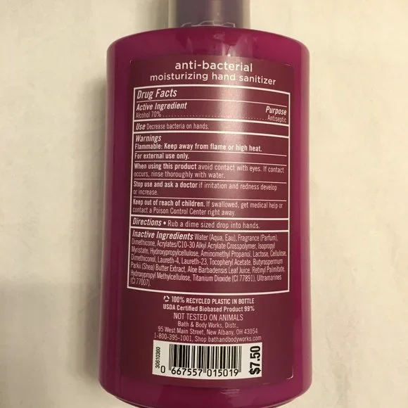 Bath & Body Works Blackberries & Basil Sanitizer - Picture 2 of 3